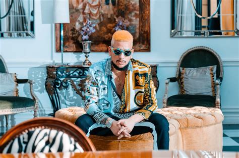 aka versace|fela in versace.